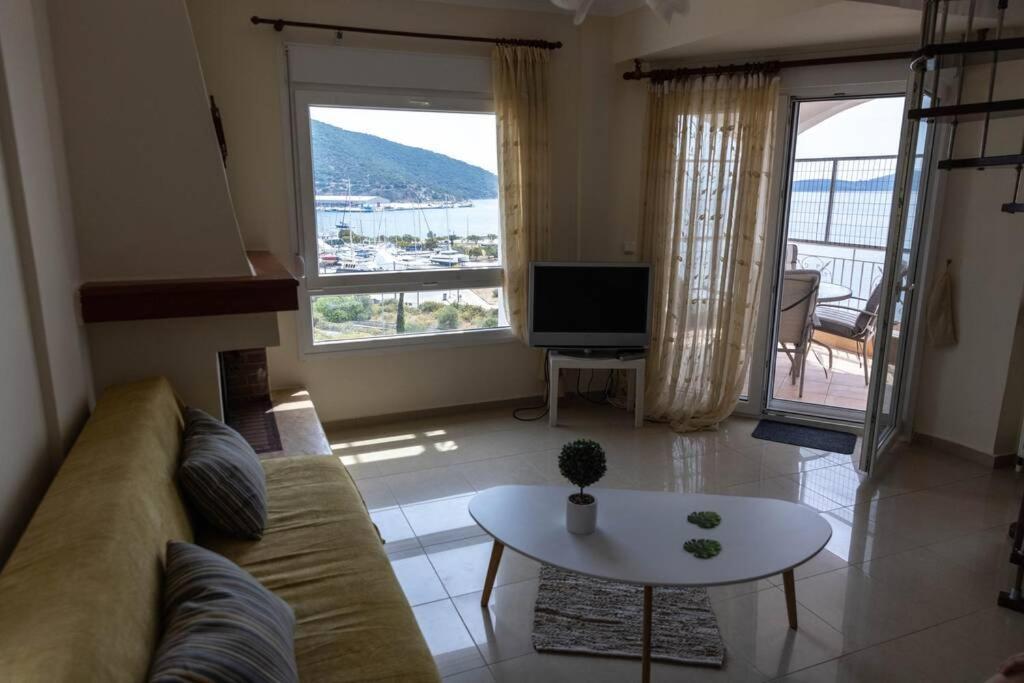 Port View House-Comfy Family Apartment-Panoramic View Néa Péramos Extérieur photo